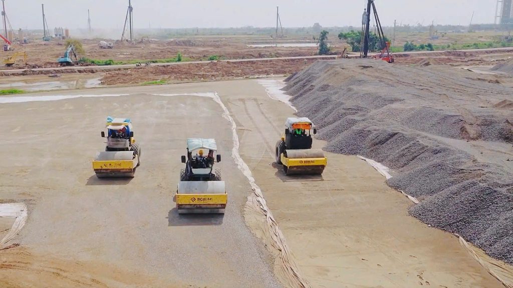 San lấp mặt bằng, khai thác mỏ