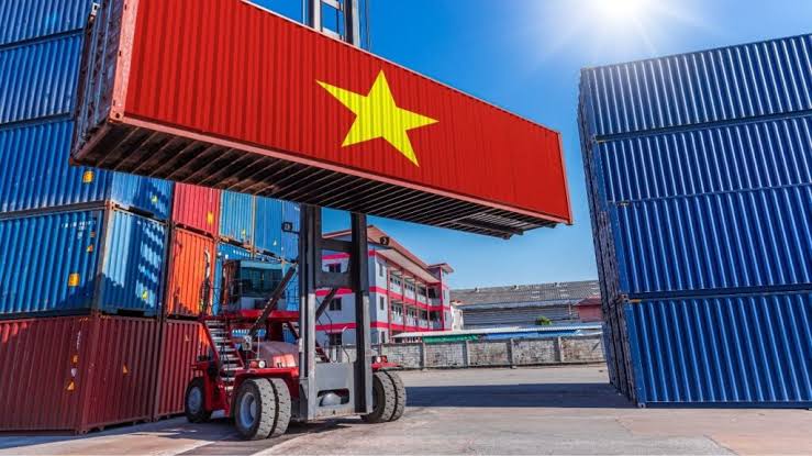 Xếp dỡ, Vận tải thủy