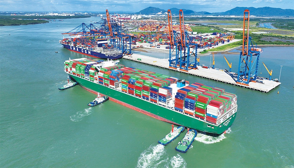 Phao neo tàu biển và lai dắt